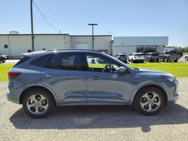 used 2023 Ford Escape car, priced at $32,900