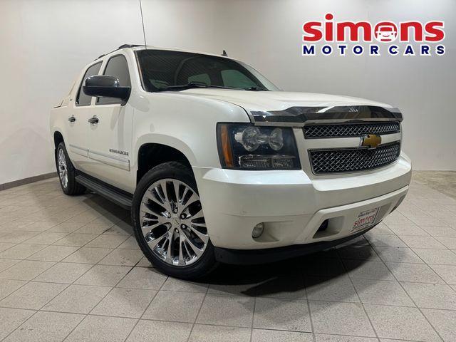used 2012 Chevrolet Avalanche car, priced at $19,995