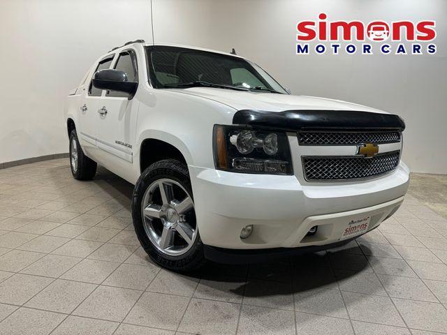 used 2012 Chevrolet Avalanche car, priced at $20,995