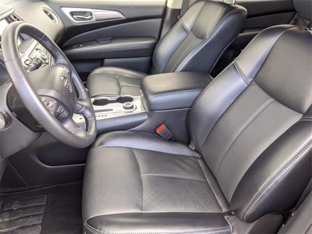 used 2020 Nissan Pathfinder car, priced at $20,000