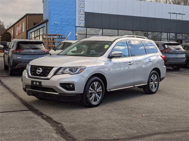 used 2020 Nissan Pathfinder car, priced at $20,000