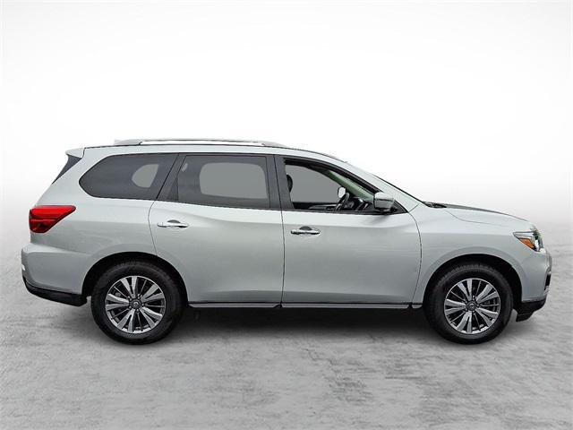 used 2020 Nissan Pathfinder car, priced at $19,900