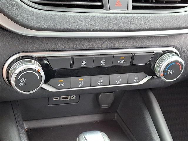 used 2022 Nissan Altima car, priced at $21,264