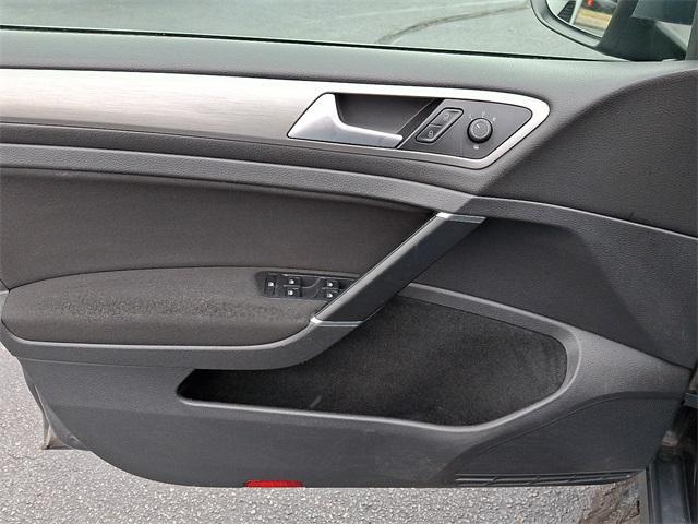 used 2017 Volkswagen Golf SportWagen car, priced at $11,800