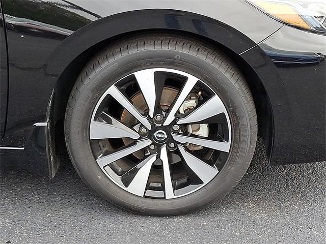 used 2024 Nissan Sentra car, priced at $19,813