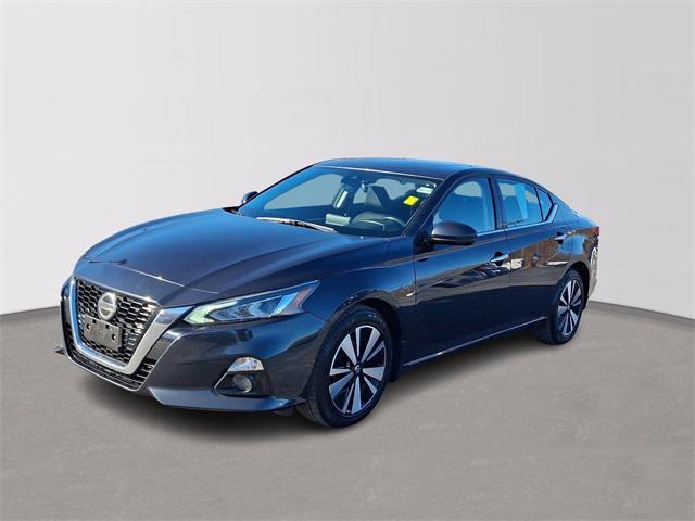 used 2020 Nissan Altima car, priced at $15,999