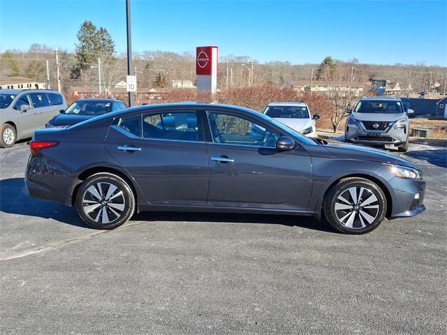 used 2020 Nissan Altima car, priced at $15,999