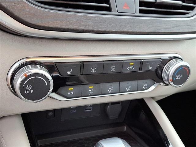 used 2023 Nissan Altima car, priced at $24,900