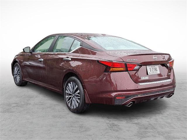 used 2023 Nissan Altima car, priced at $24,900