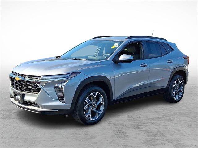used 2025 Chevrolet Trax car, priced at $24,000
