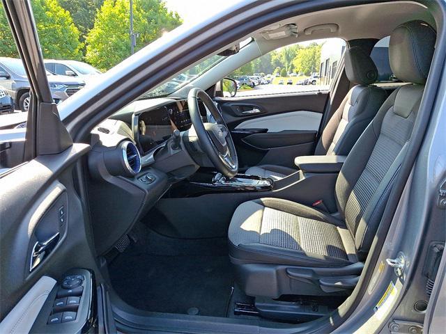 used 2025 Chevrolet Trax car, priced at $24,000