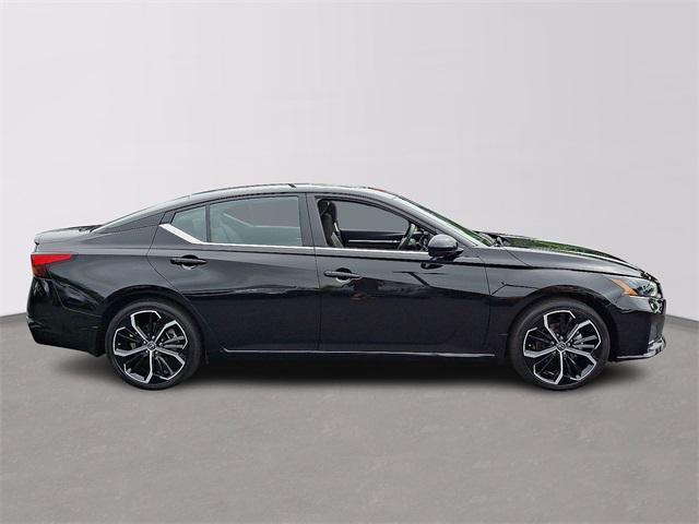 used 2023 Nissan Altima car, priced at $24,096