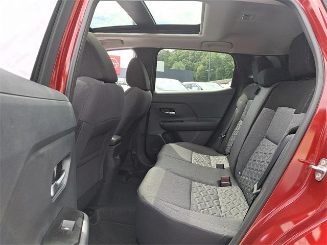 new 2025 Nissan Kicks car, priced at $29,475