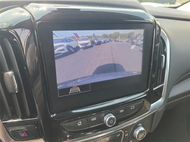 used 2021 Chevrolet Traverse car, priced at $27,000
