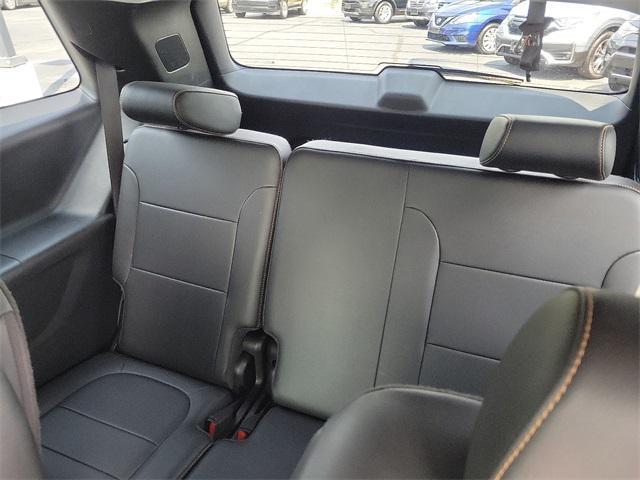 used 2021 Chevrolet Traverse car, priced at $27,000