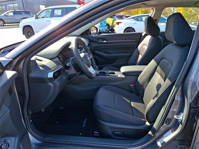 new 2025 Nissan Altima car, priced at $29,770