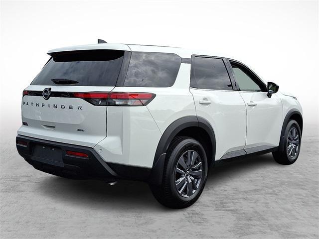 new 2025 Nissan Pathfinder car, priced at $40,450
