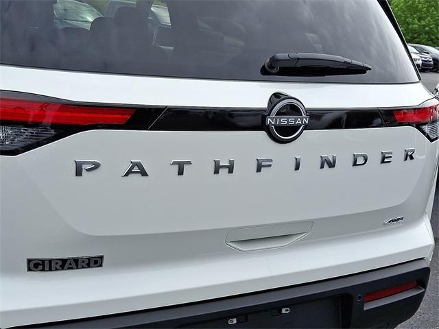 new 2025 Nissan Pathfinder car, priced at $40,450