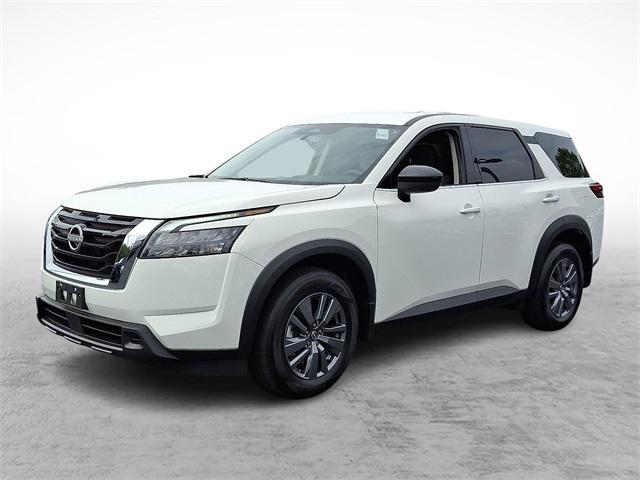new 2025 Nissan Pathfinder car, priced at $40,450