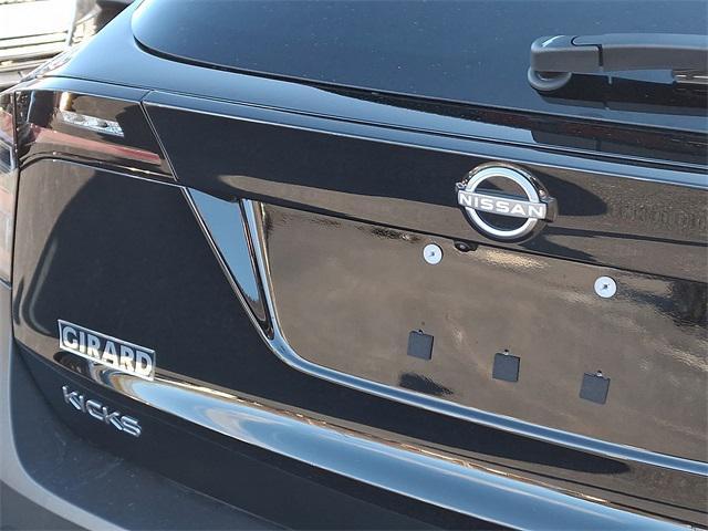 new 2025 Nissan Kicks car, priced at $28,075
