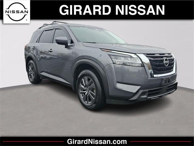 used 2022 Nissan Pathfinder car, priced at $25,999