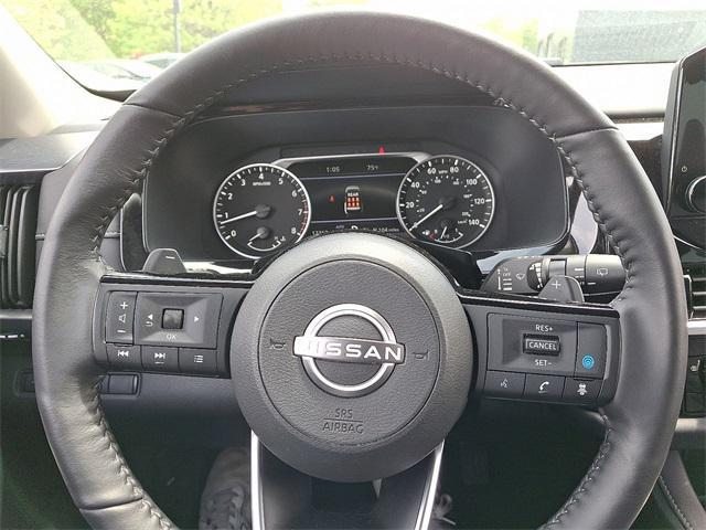 used 2024 Nissan Pathfinder car, priced at $37,000