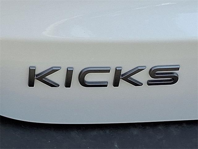 new 2025 Nissan Kicks car, priced at $29,050