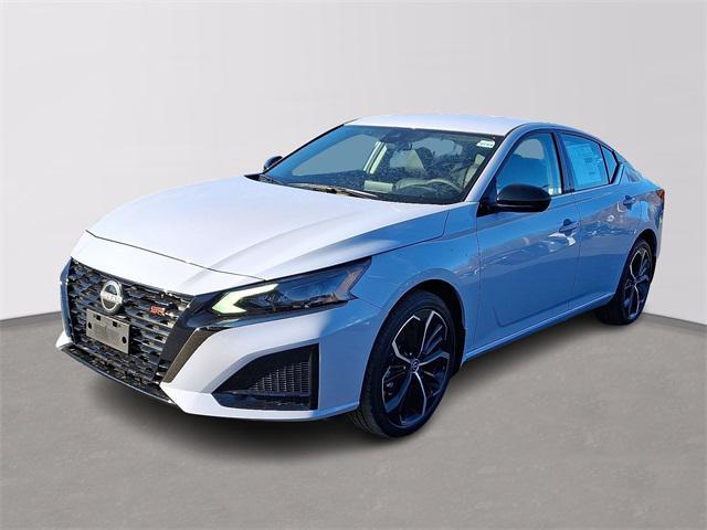 new 2025 Nissan Altima car, priced at $32,800