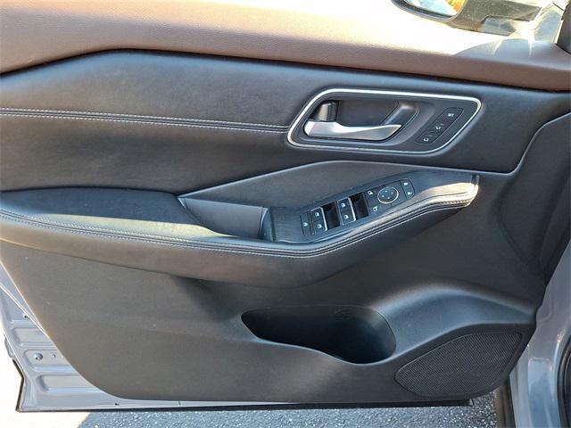 used 2021 Nissan Rogue car, priced at $23,800