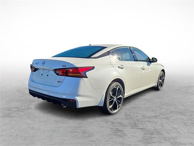 new 2025 Nissan Altima car, priced at $32,710
