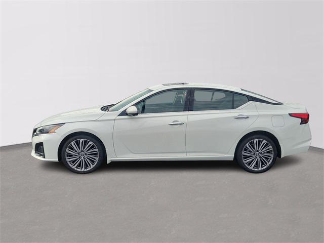 used 2023 Nissan Altima car, priced at $26,500