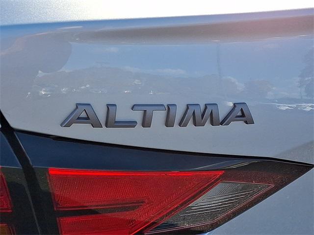 new 2025 Nissan Altima car, priced at $37,480