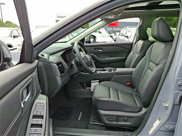 new 2025 Nissan Rogue car, priced at $41,075