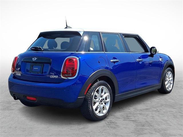 used 2021 MINI Hardtop car, priced at $17,400