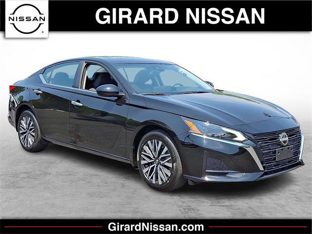 used 2023 Nissan Altima car, priced at $24,000