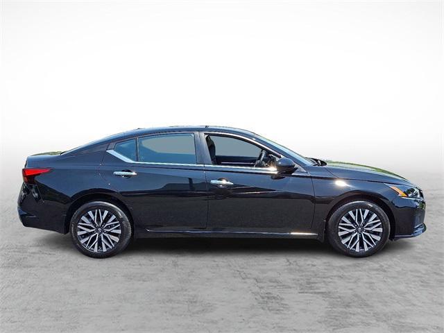 used 2023 Nissan Altima car, priced at $23,400
