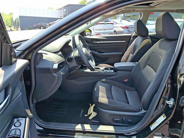 used 2023 Nissan Altima car, priced at $24,000