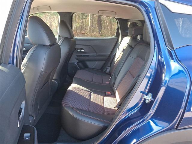 new 2025 Nissan Kicks car, priced at $29,960