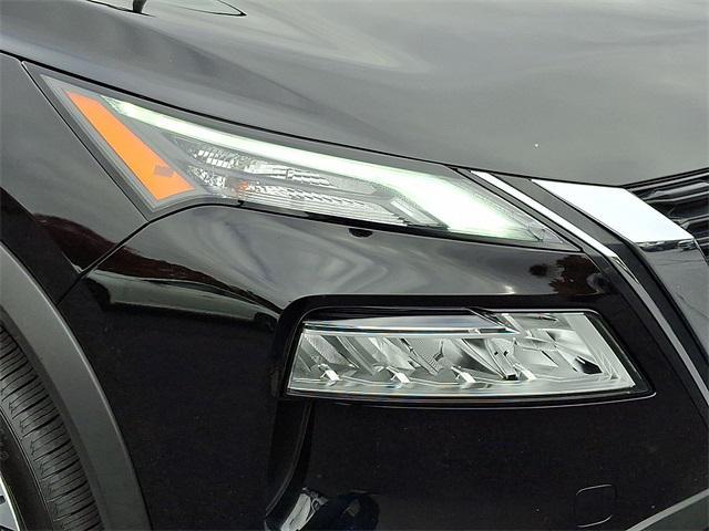used 2021 Nissan Rogue car, priced at $20,000