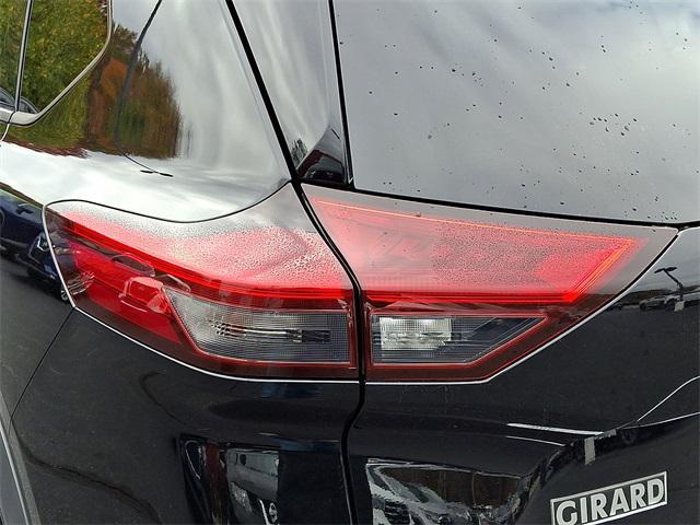 used 2021 Nissan Rogue car, priced at $20,000