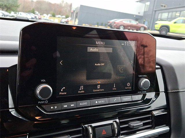 used 2022 Nissan Pathfinder car, priced at $23,000