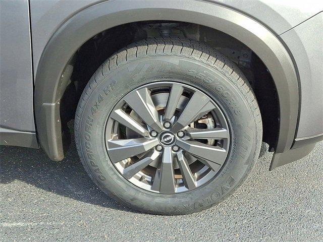 used 2024 Nissan Pathfinder car, priced at $27,000