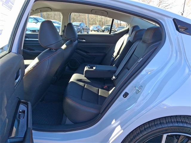 new 2025 Nissan Altima car, priced at $32,800