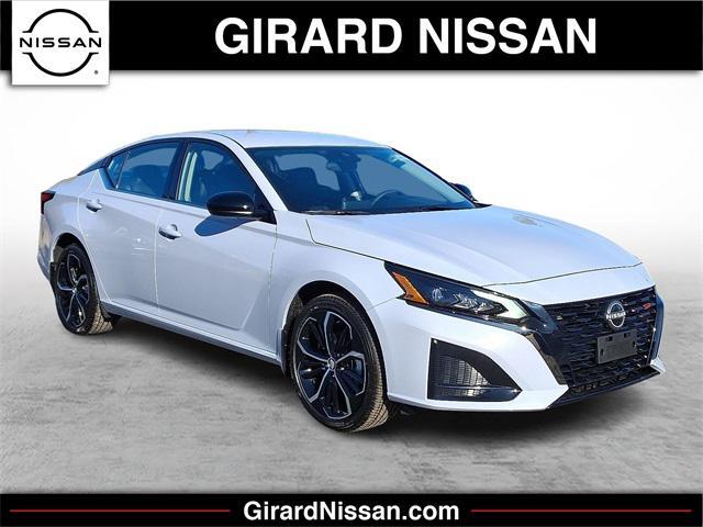 new 2025 Nissan Altima car, priced at $32,800