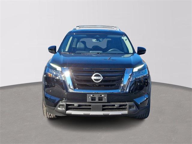 new 2025 Nissan Pathfinder car, priced at $50,690