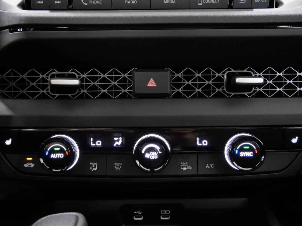 new 2025 Honda Accord car, priced at $30,274