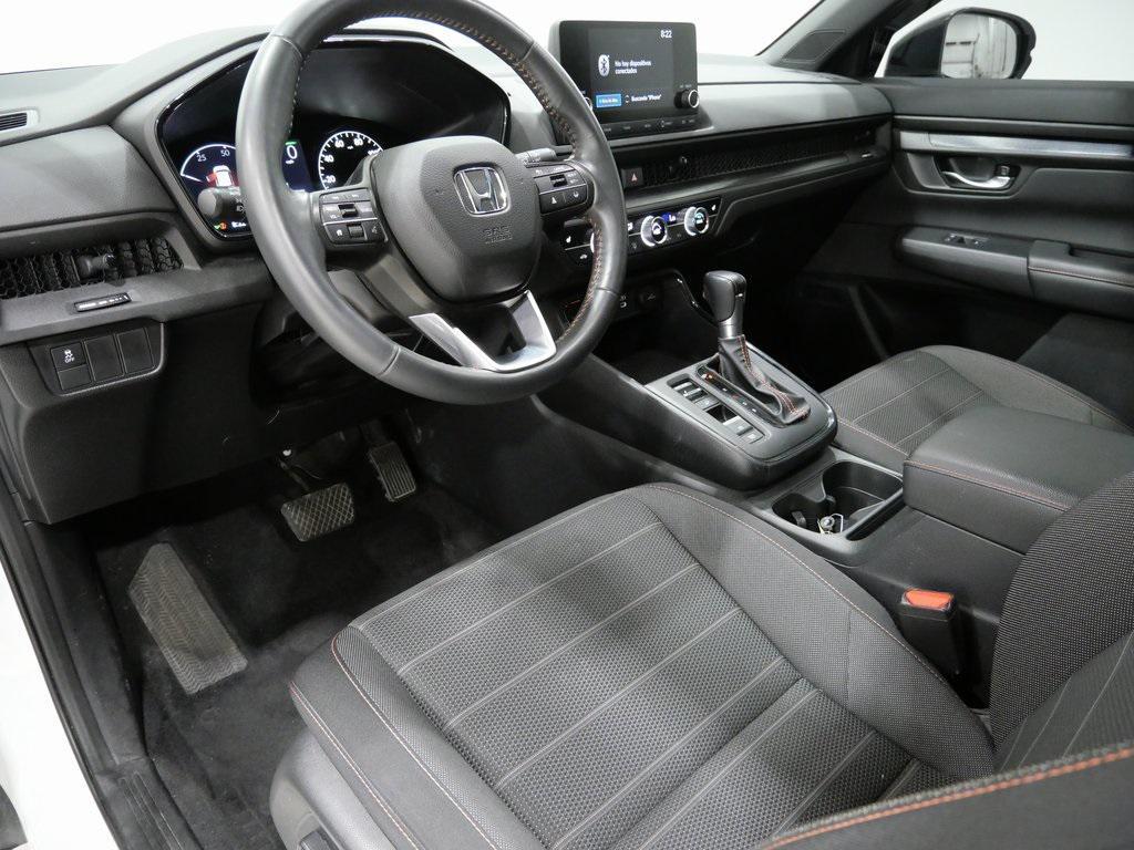 used 2024 Honda CR-V Hybrid car, priced at $31,000