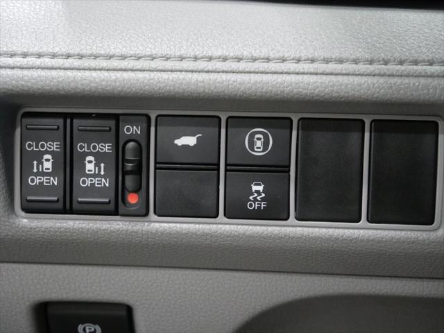 used 2022 Honda Odyssey car, priced at $33,000