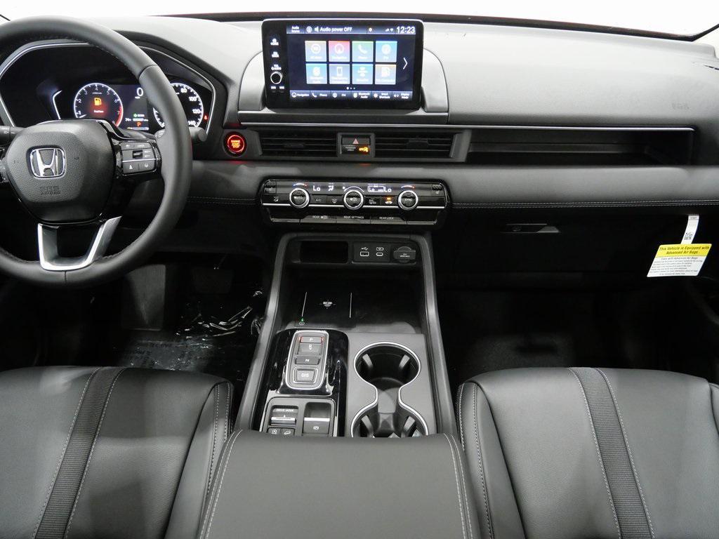 new 2025 Honda Pilot car, priced at $49,758