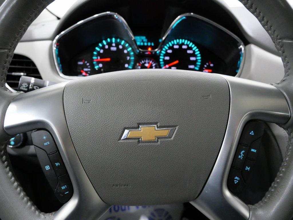 used 2014 Chevrolet Traverse car, priced at $8,800
